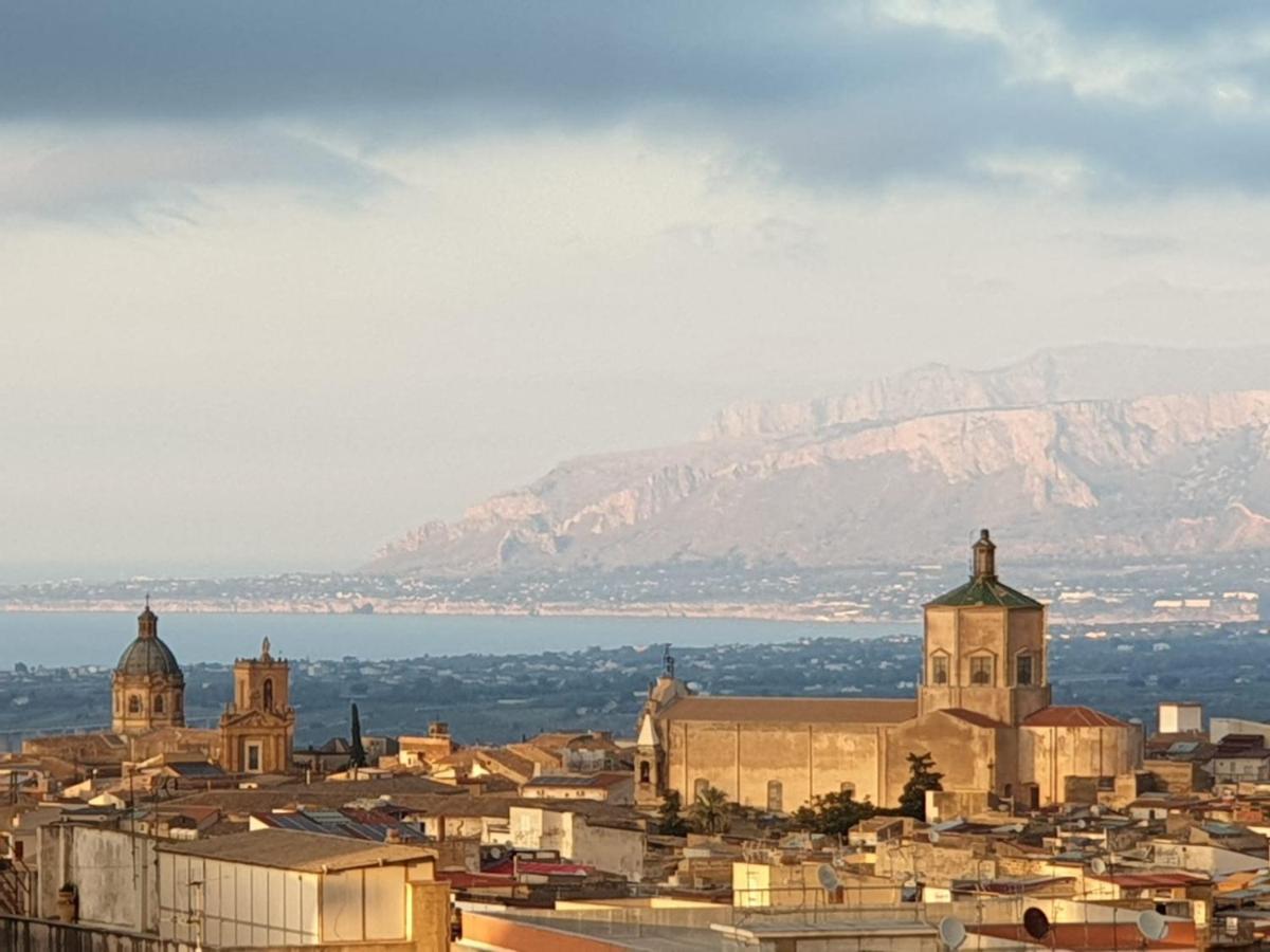 Willa Il Girasole Del Centro Storico Alcamo Zewnętrze zdjęcie